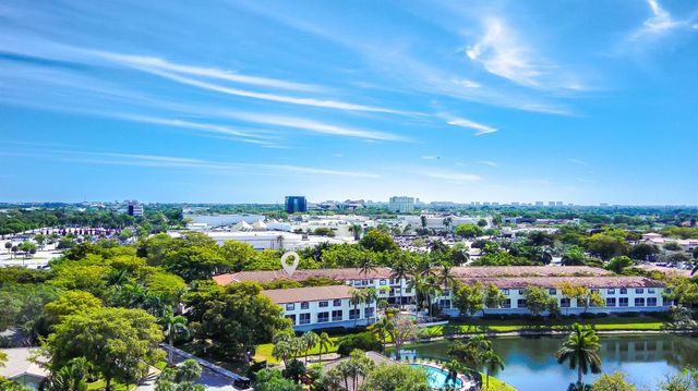 20889 Saint Andrews Boulevard, Boca Raton, FL 33433