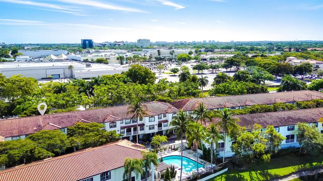 20889 Saint Andrews Boulevard, Boca Raton, FL 33433