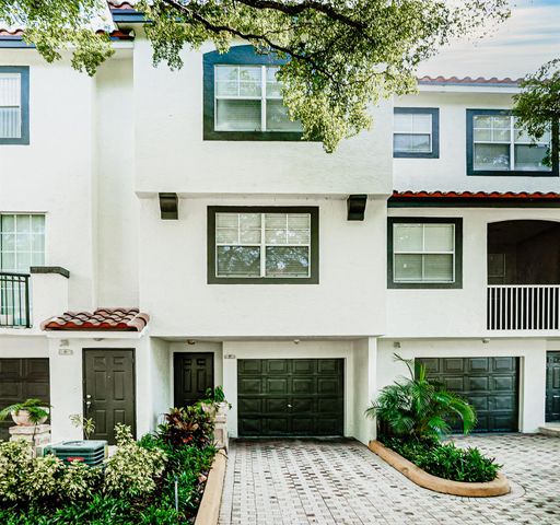 20889 Saint Andrews Boulevard, Boca Raton, FL 33433