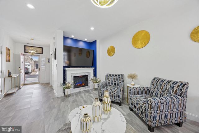 49 MEADOWLARK DR, Hamilton, NJ 08690