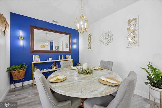 49 MEADOWLARK DR, Hamilton, NJ 08690