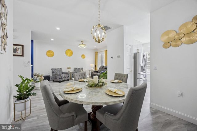 49 MEADOWLARK DR, Hamilton, NJ 08690