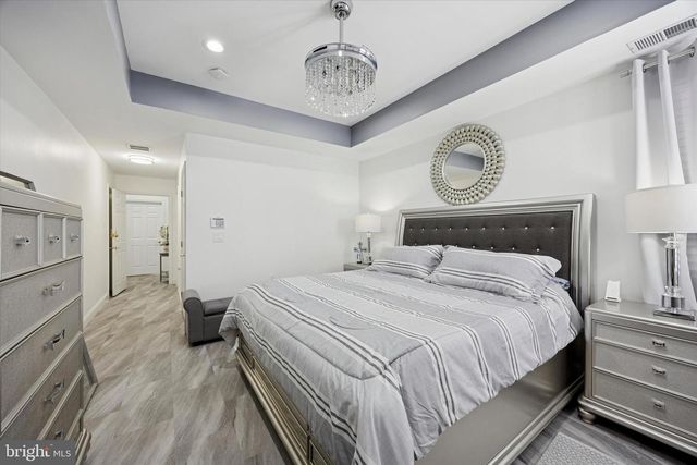 49 MEADOWLARK DR, Hamilton, NJ 08690