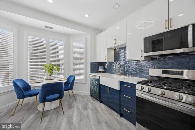 49 MEADOWLARK DR, Hamilton, NJ 08690