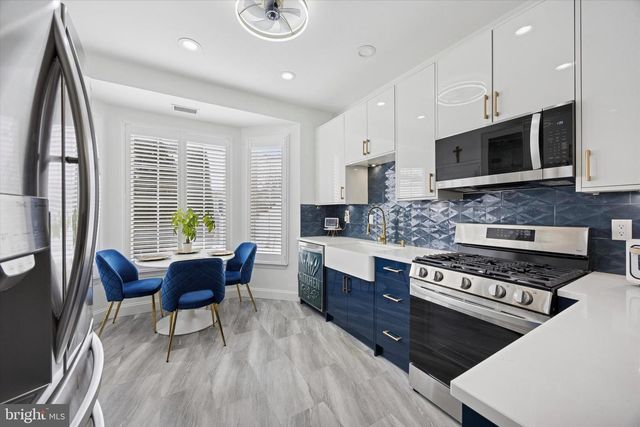 49 MEADOWLARK DR, Hamilton, NJ 08690