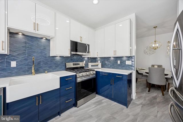 49 MEADOWLARK DR, Hamilton, NJ 08690