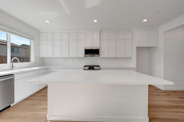 4243 Privas Way, Rancho Cordova, CA 95742