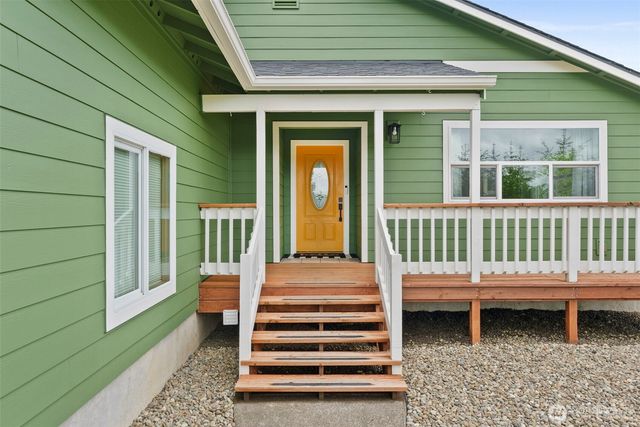 3023 Oldani Road, Raymond, WA 98577