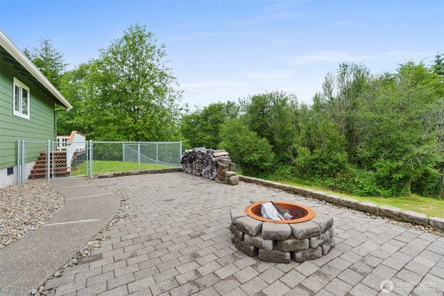 3023 Oldani Road, Raymond, WA 98577