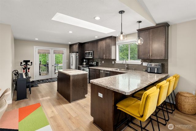 3023 Oldani Road, Raymond, WA 98577