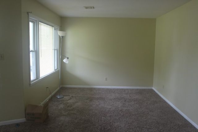 208 Bate Ave, Gallatin, TN 37066