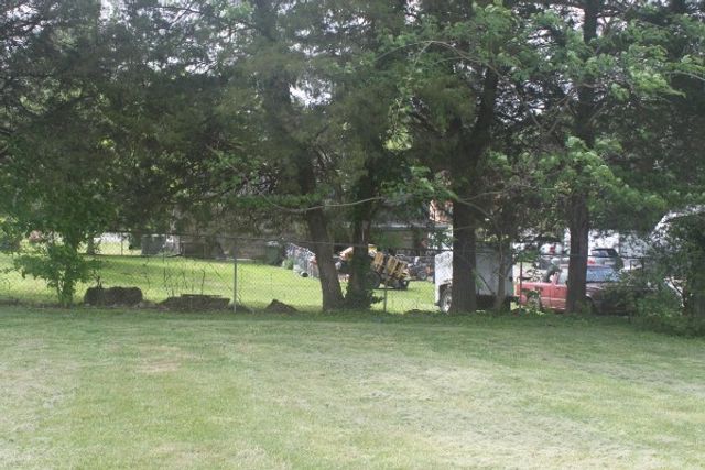 208 Bate Ave, Gallatin, TN 37066