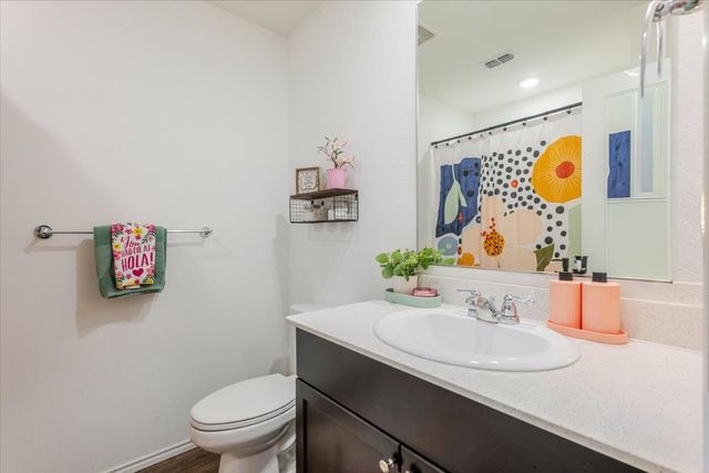 420 Red Rock Trail, Fort Worth, TX 76052