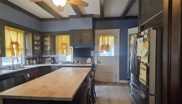 516 W 3rd, Oil City, PA 16301