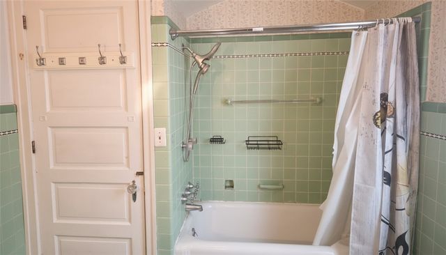 516 W 3rd, Oil City, PA 16301