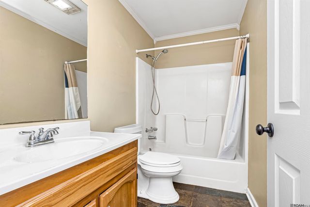 30377 Fairway View Dr, Denham Springs, LA 70726