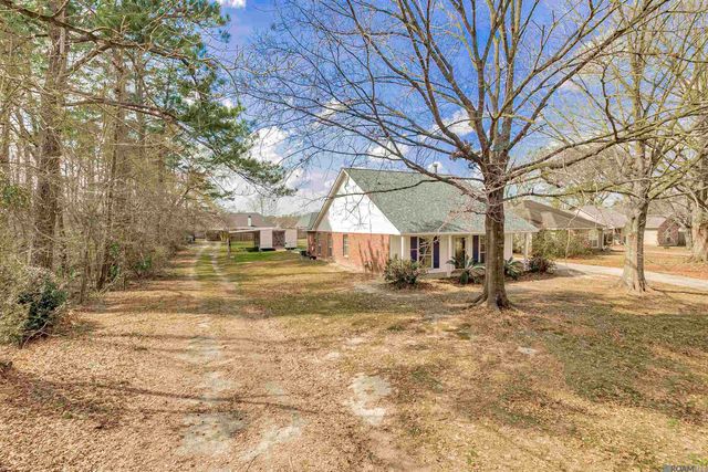 30377 Fairway View Dr, Denham Springs, LA 70726