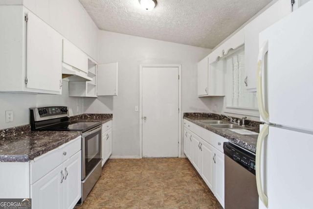 4289 Rex Road, Rex, GA 30273