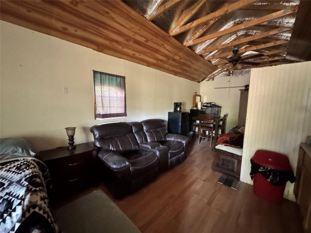 1270 Hidden Oaks Drive, Point Blank, TX 77364