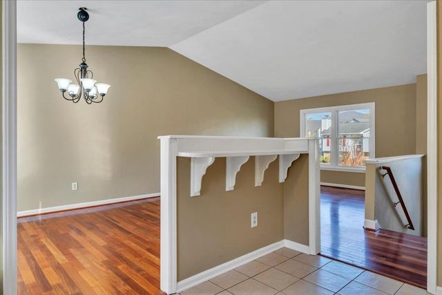 1831 Summerfield DR, Roanoke, VA 24012