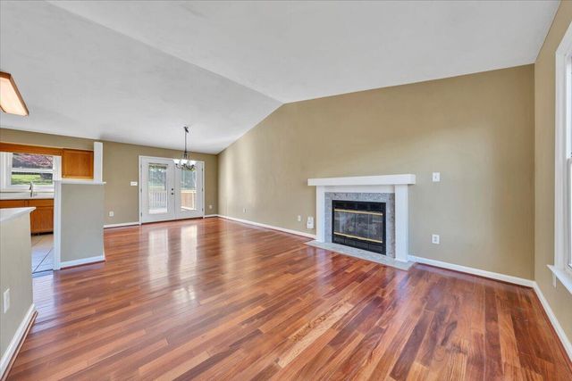 1831 Summerfield DR, Roanoke, VA 24012