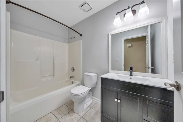 1831 Summerfield DR, Roanoke, VA 24012