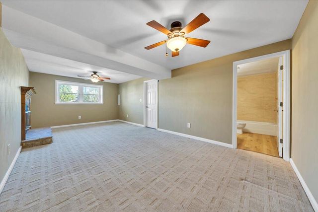 1831 Summerfield DR, Roanoke, VA 24012