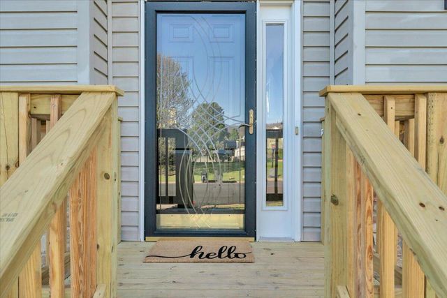 1831 Summerfield DR, Roanoke, VA 24012