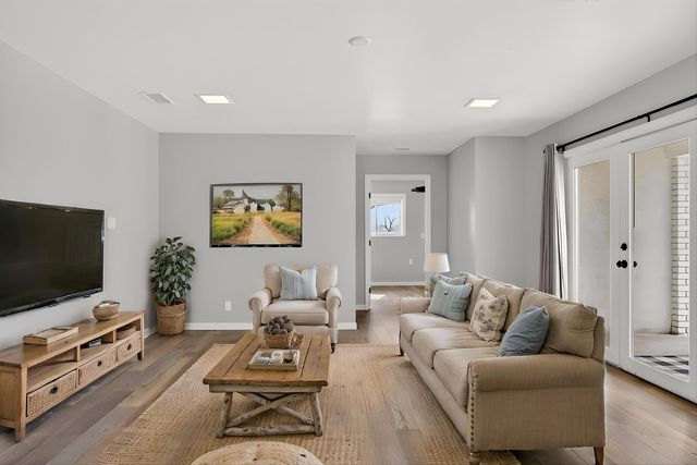 30 Edmundo Road, Belen, NM 87002