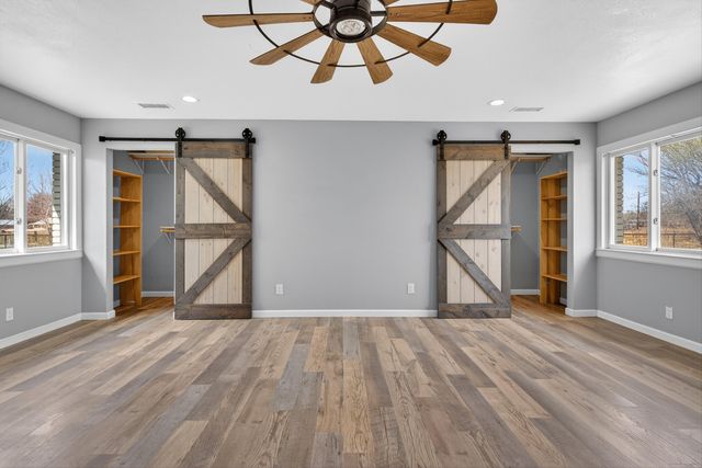 30 Edmundo Road, Belen, NM 87002