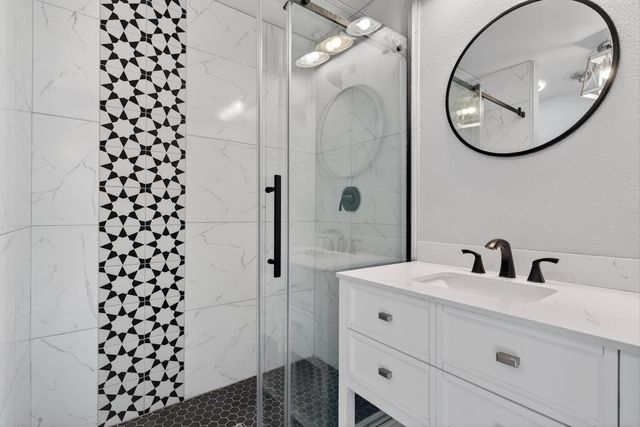 30 Edmundo Road, Belen, NM 87002