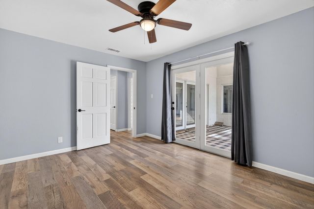 30 Edmundo Road, Belen, NM 87002