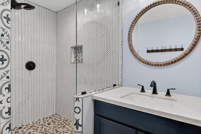 30 Edmundo Road, Belen, NM 87002