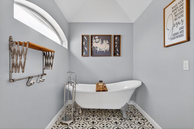 30 Edmundo Road, Belen, NM 87002