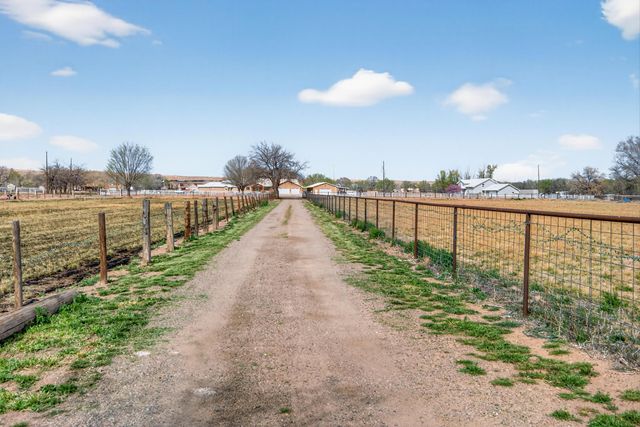 30 Edmundo Road, Belen, NM 87002
