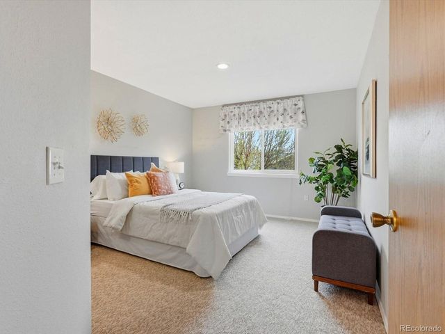 765 Stowe St, Highlands Ranch, CO 80126