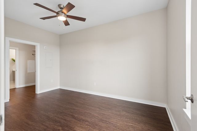 1900 12th Ave S Apt 413, Nashville, TN 37203