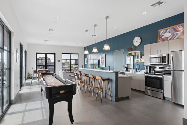 1900 12th Ave S Apt 413, Nashville, TN 37203