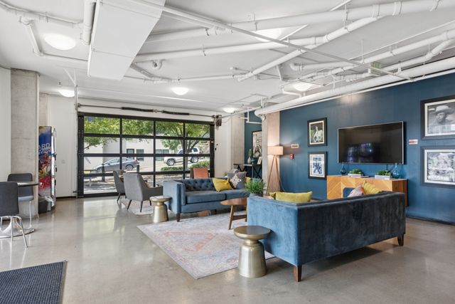 1900 12th Ave S Apt 413, Nashville, TN 37203