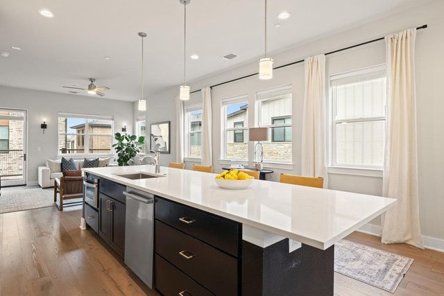 3900 Sightline ST 127, Austin, TX 78731