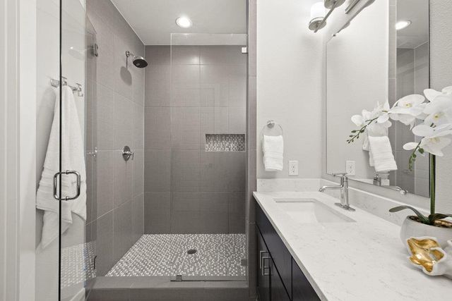 3900 Sightline ST 127, Austin, TX 78731