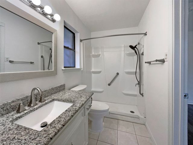 1617 N Bent Tree Trail, Grand Prairie, TX 75052