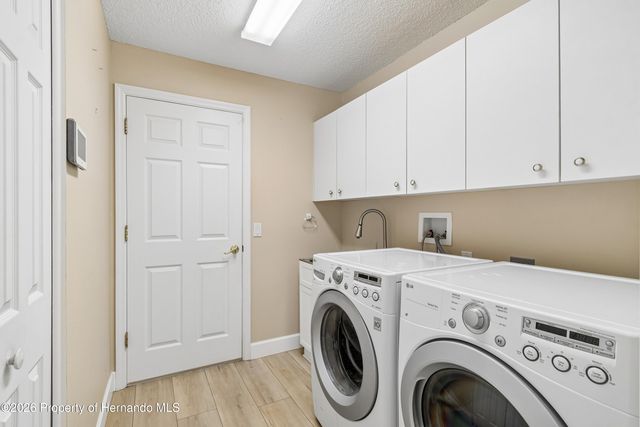 10919 Trelain Way, Hudson, FL 34667