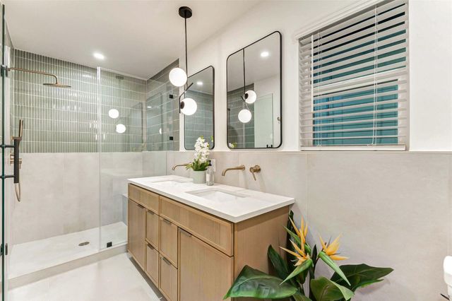 2635 Bandelier Drive, Houston, TX 77080