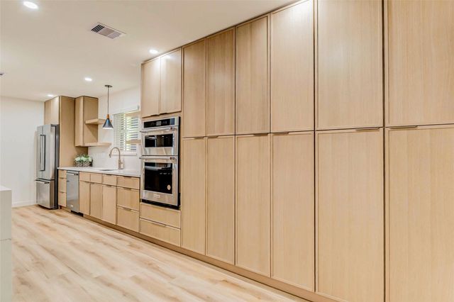 2635 Bandelier Drive, Houston, TX 77080