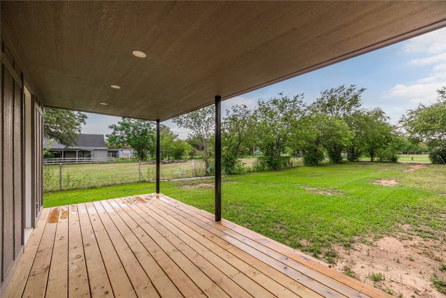 1209 Melwood Avenue, Brownwood, TX 76801