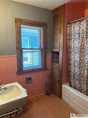 422 Robin Street, Dunkirk, NY 14048