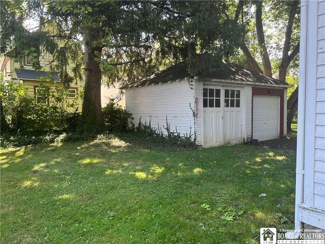 422 Robin Street, Dunkirk, NY 14048