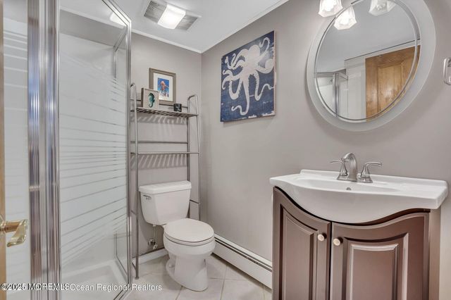 559 Dow Avenue, Oakhurst, NJ 07755