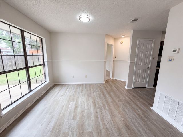 1502 Allen Drive, Cedar Hill, TX 75104